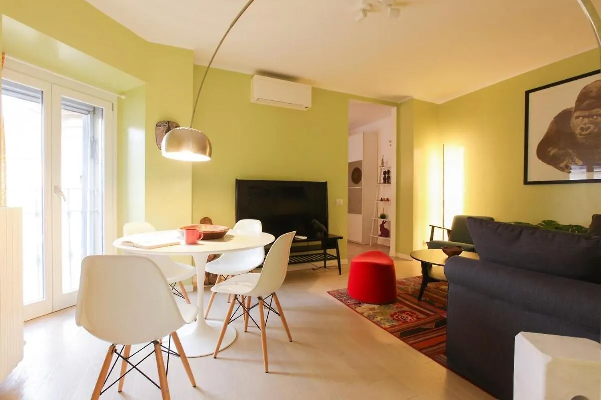 Апартаменты Hacca Collection - Charming 1-Br In Cool Porta Venezia Милан